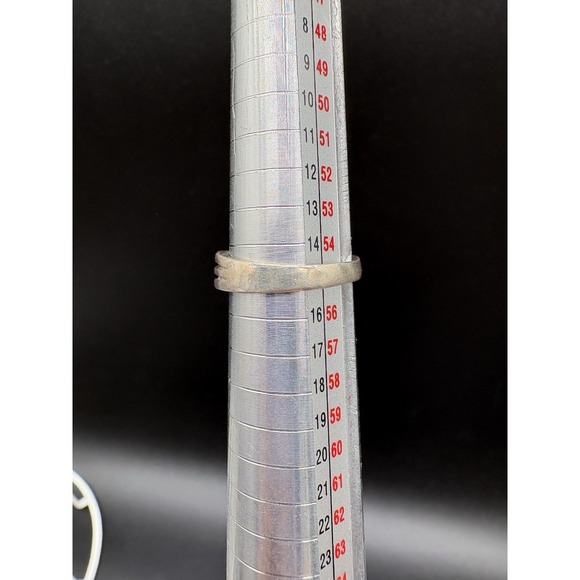 Chevron Sterling Ring Size Seven - 925 Sterling Silver w/ Glowing Yellow Stone - Picture 6 of 11